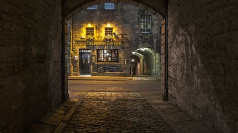 Witchcraft and Witch Trials: Exploring Edinburgh's Dark Past